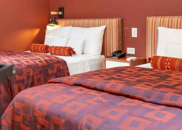 Hotel Mamasara 3*